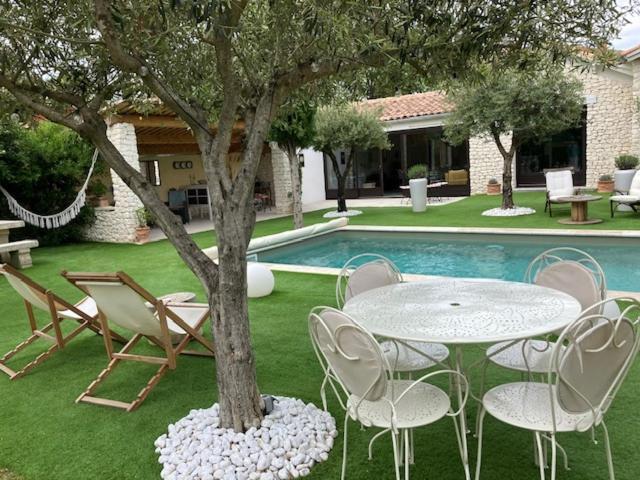 La Maison 1440 LʼIsle-sur-la-Sorgue Zewnętrze zdjęcie